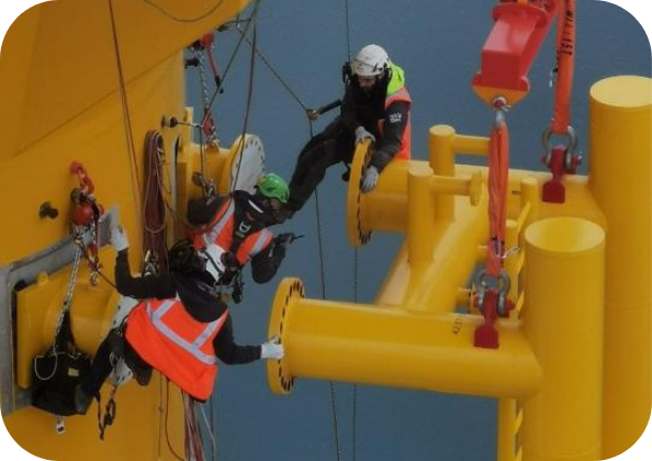 assemblage industriel en hauteur